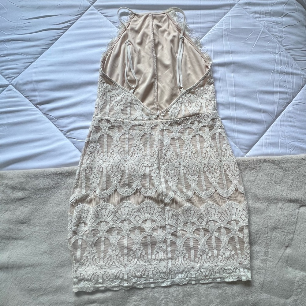 Tobi white mini dress - perfect for graduation - Picture 5 of 7